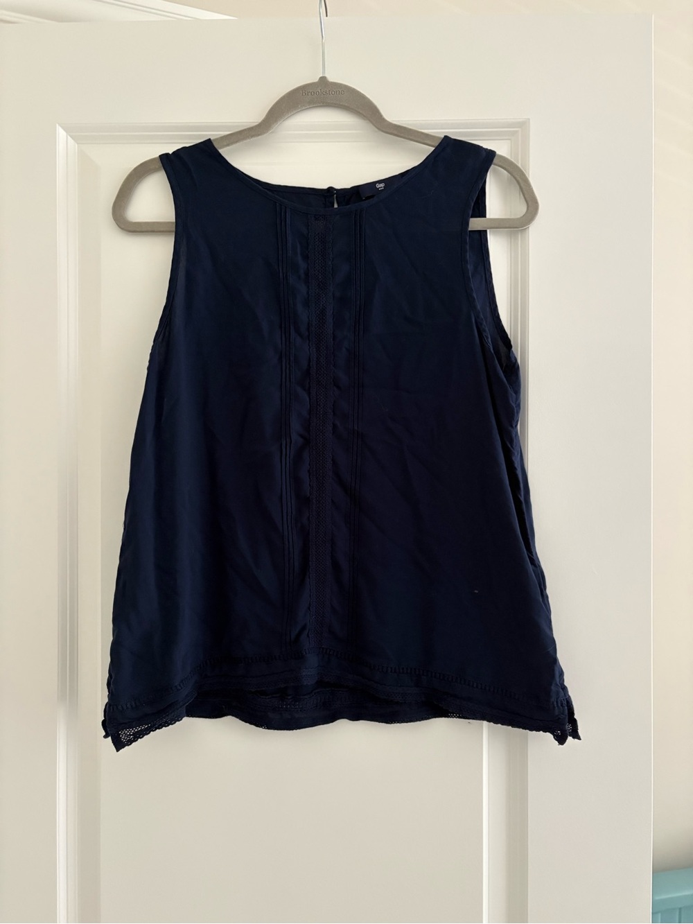 GAP Navy Blue Embroidered Tank Top Size Small | Boho Casual